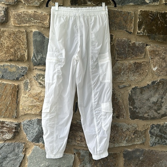 Athleta Womens Pants White Nylon Parachute Cargo Jogger Pull On Bottoms Size 0P - Picture 5 of 7